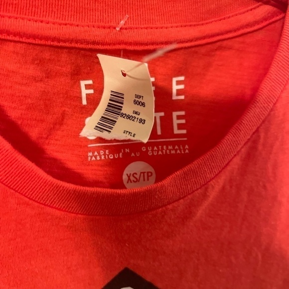 𝅺BOYS Free State Brooklyn NYC Bridge Graphic Tee - Picture 2 of 4